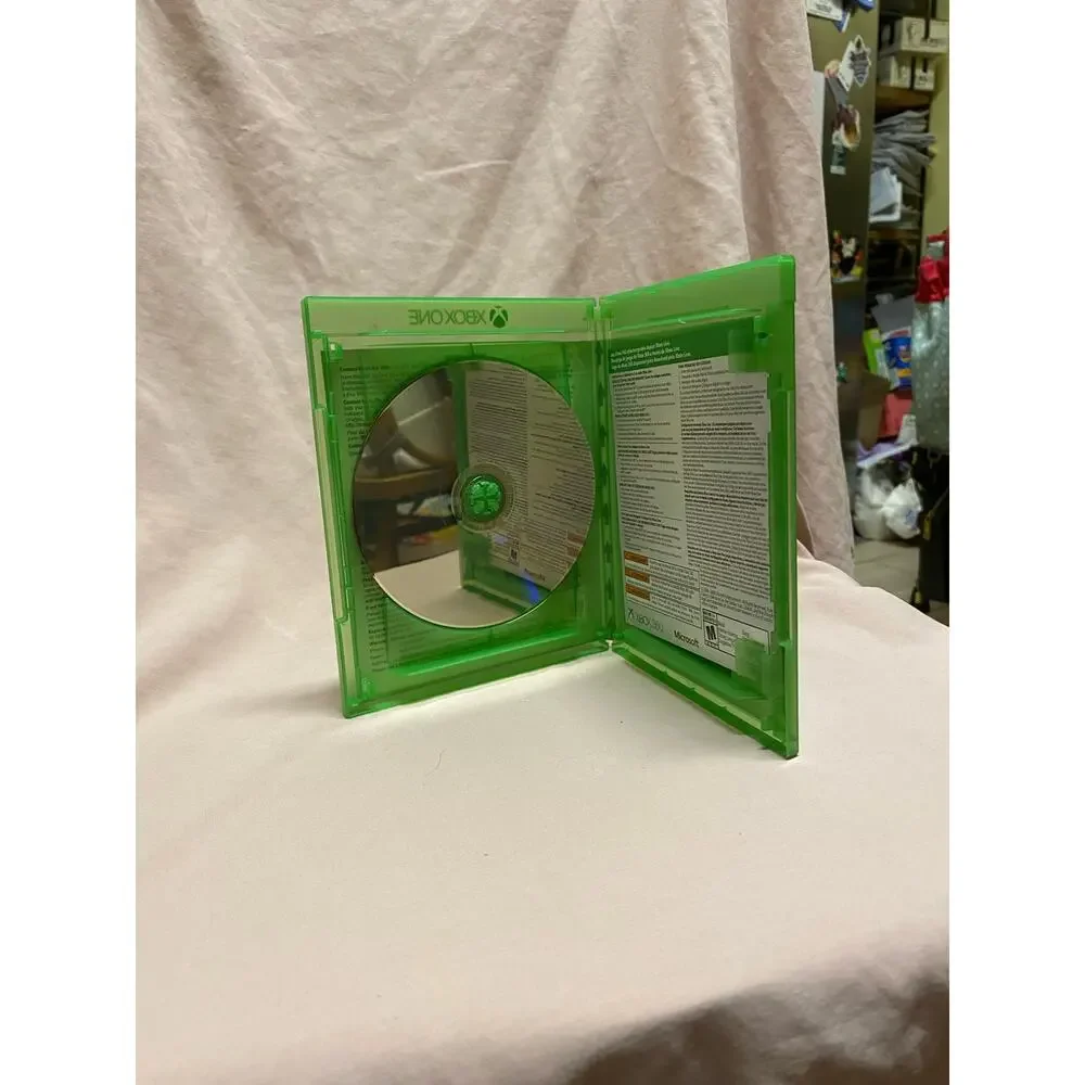 Tom Clancy's Rainbow Six Siege - (Microsoft Xbox One, 2015)